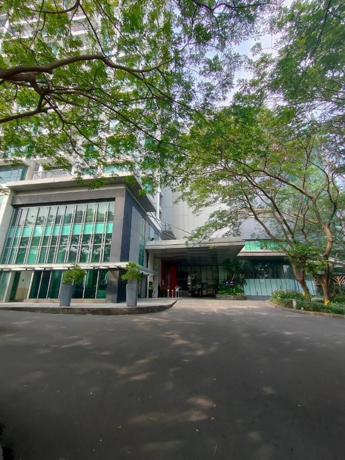 Super Penthouse Stmoritz Apartment, Lippomall Puri Indah Jakarta Ngoại thất bức ảnh