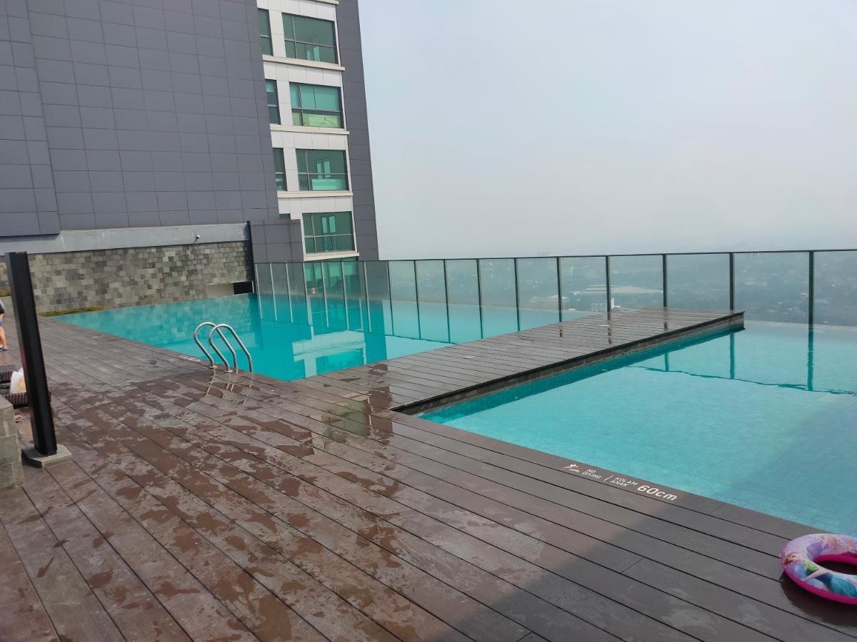 Super Penthouse Stmoritz Apartment, Lippomall Puri Indah Jakarta Ngoại thất bức ảnh